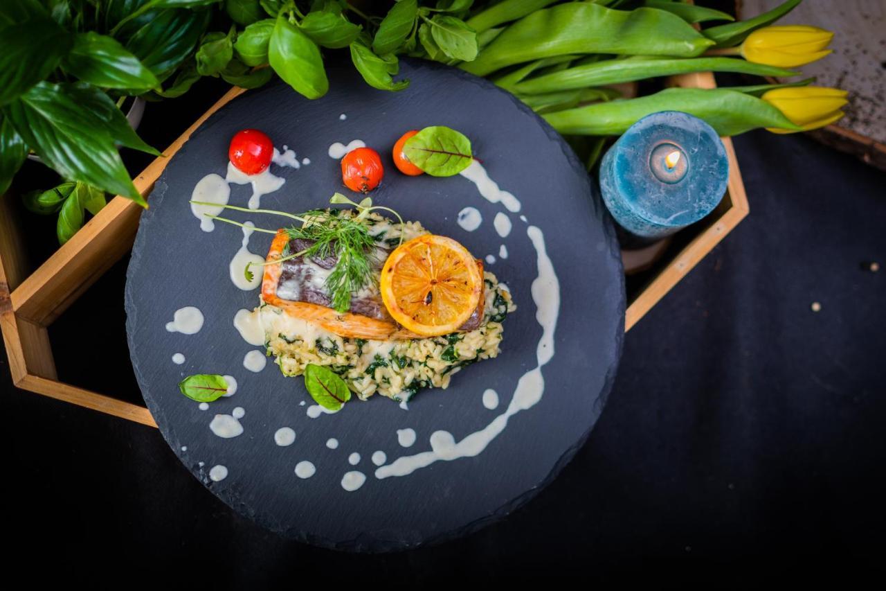Hotel Lantier Wellness & Spa بيتوم المظهر الخارجي الصورة