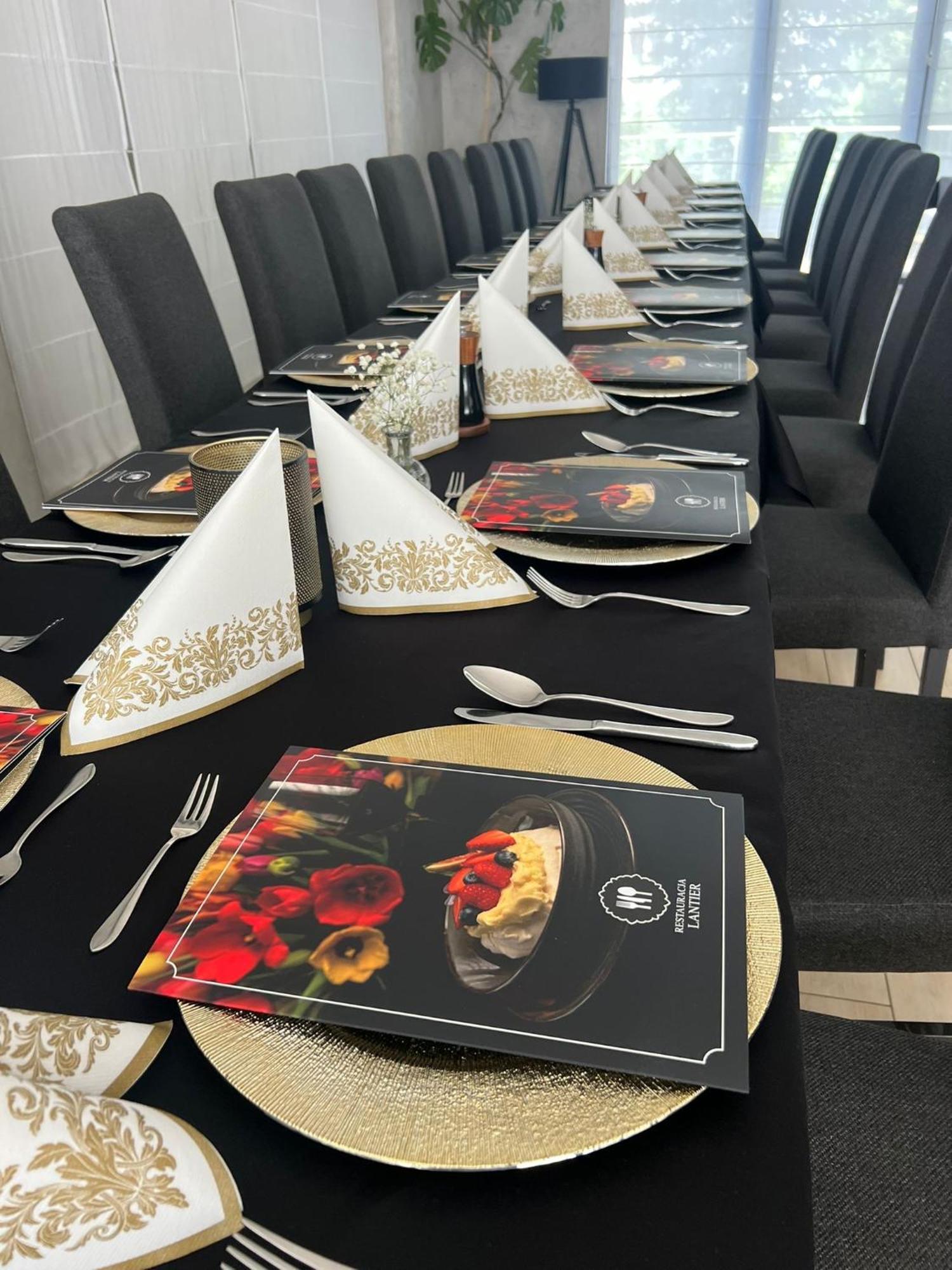 Hotel Lantier Wellness & Spa بيتوم المظهر الخارجي الصورة