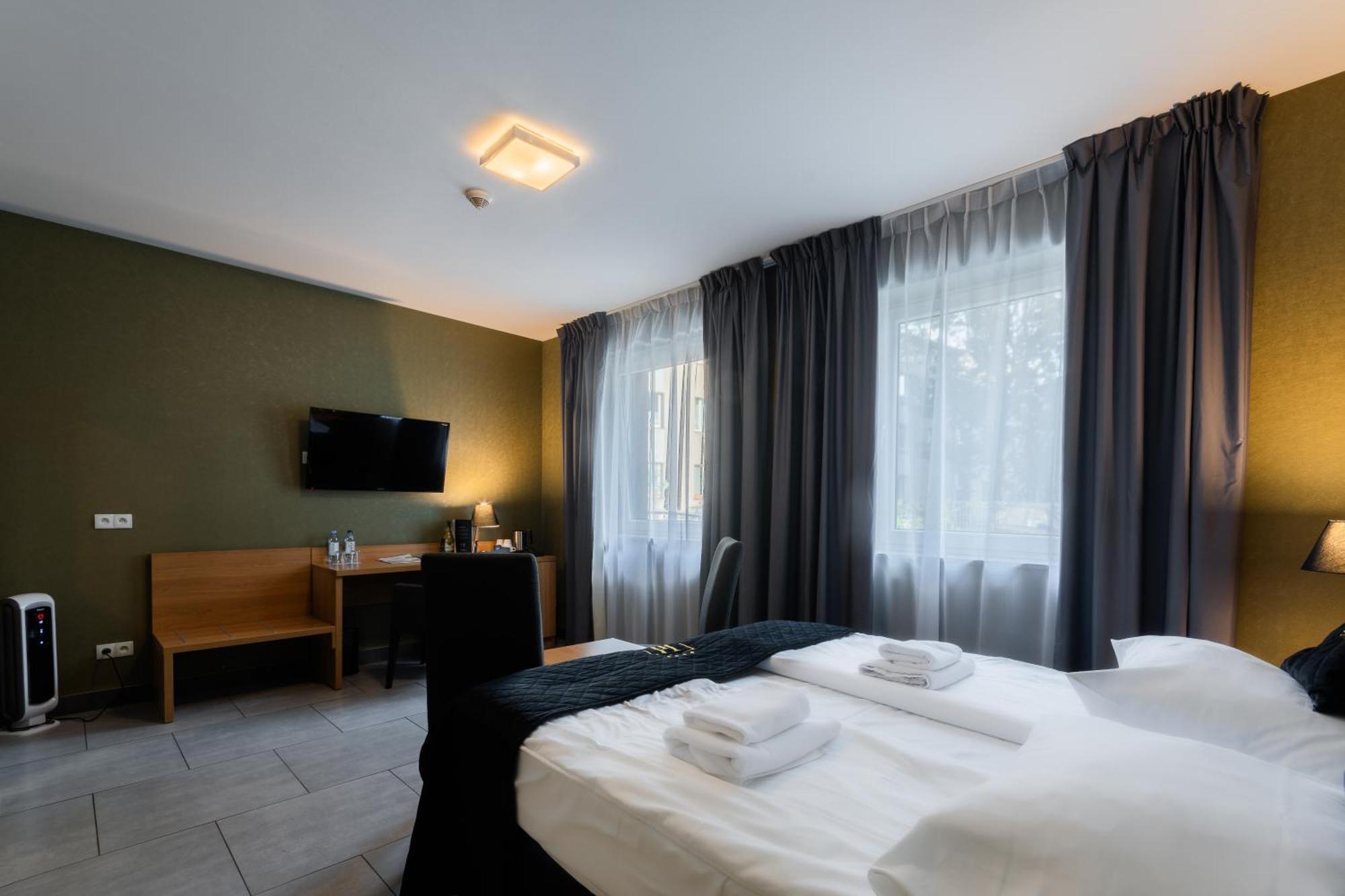 Hotel Lantier Wellness & Spa بيتوم المظهر الخارجي الصورة