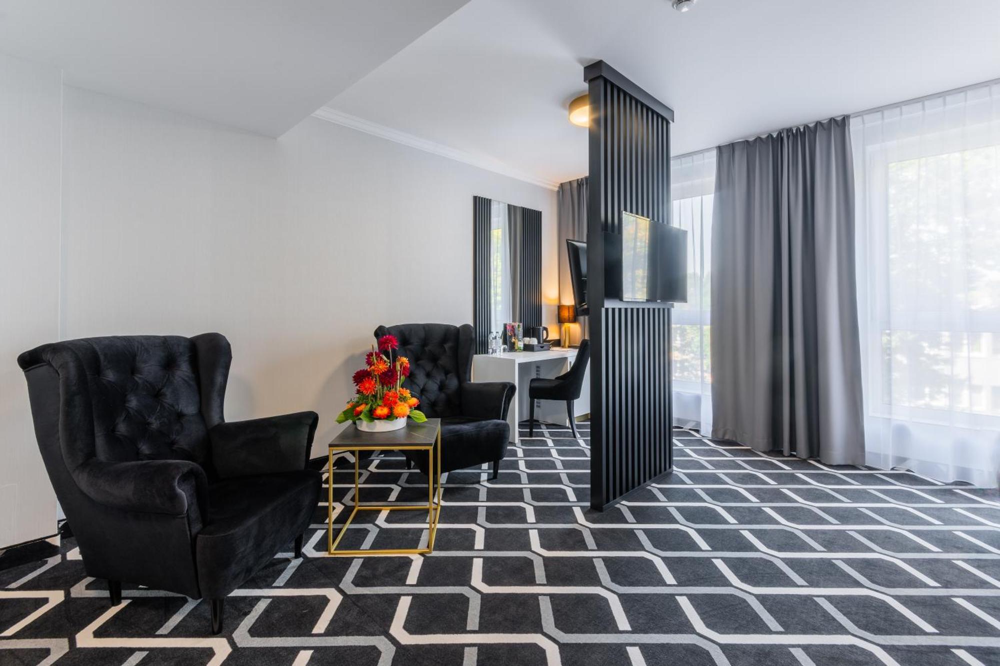 Hotel Lantier Wellness & Spa بيتوم المظهر الخارجي الصورة