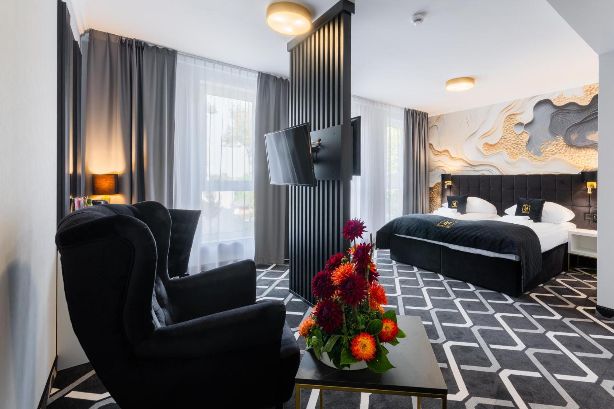 Hotel Lantier Wellness & Spa بيتوم المظهر الخارجي الصورة