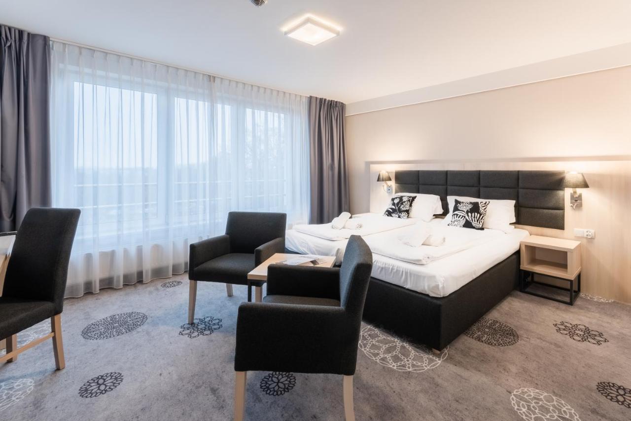 Hotel Lantier Wellness & Spa بيتوم المظهر الخارجي الصورة